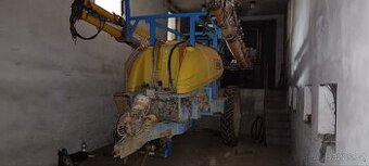 Postřikovač AKP 3000/18 - 1