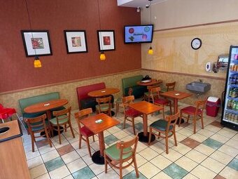 Prodám nábytek z restaurace