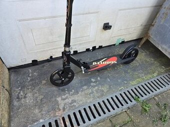 Koloběžka scooter