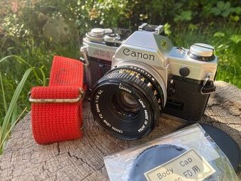 Canon AE-1 + Canon FD 50mm f/1.8 – perfektní stav