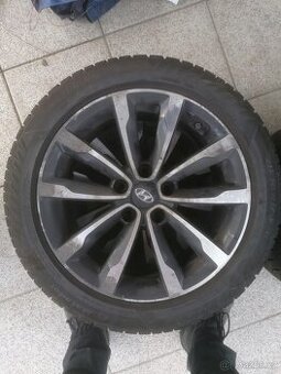 I40 Hyundai alu 17 215/50 zimni origo