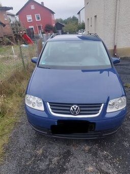 Volkswagen Touran 1.6 Benzin