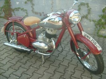 jawa pérák 250.