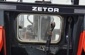 Těsnění zadniho maleho okna