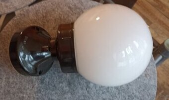 Staré svítidla a jine - 1