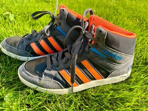 Klučičí tenisky/kotníkové boty vel.34 Adidas