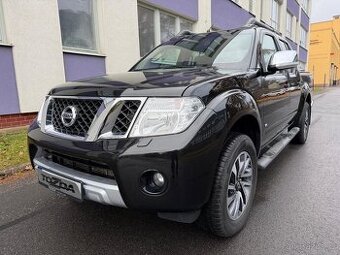 Nissan Navara 3,0 DCi V6 4WD/automat/35 tkm