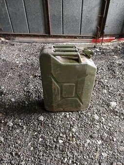 Plechový kanystr 20l