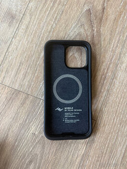 Pouzdro Peak Design na iPhone 16 Pro Max