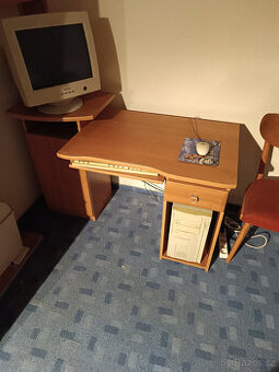 Dobrý den, prodám malé skříně do podkroví