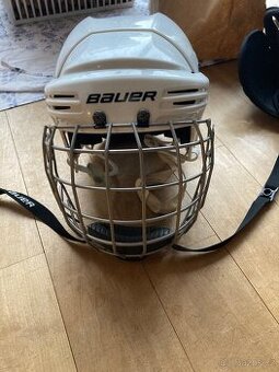 Hokejová helma Bauer
