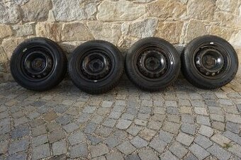 ZIMNÍ PNEU NEXEN 175/65/14 + DISKY  14"