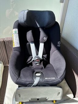 Autosedačka Maxi-Cosi s otočnou základnou ISOFIX