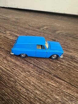 RETRO KOVOVÝ MOSKVIČ 434 CCCP 1:43