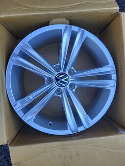 Nové disky Volkswagen Tiguan R18 Sebring ET43