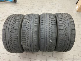 Zimní pneu Nokian 225/45 R18 FRT - 1
