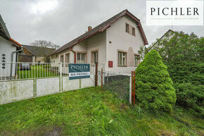 Prodej rodinného domu 292 m² , Pozemek 932 m², Brodeslavy, P