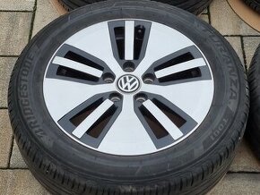 originál alu VW Golf Astana 6,5x16" 5x112 s pneu 205/55 R16