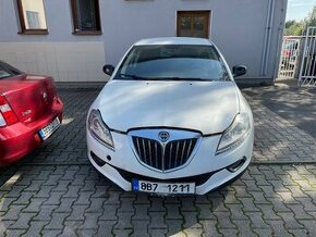 Lancia Delta 1,6 MultiJet-88 kW AUTOMAT Rok výroby:2009
