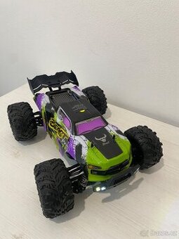 RC auto 4x4 - 1