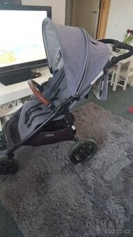 Sportovní kočárek Valco snap trend