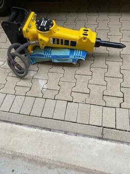 Atlas Copco SB 152 Epiroc hydraulické kladivo - 2,0t- 5,0t
