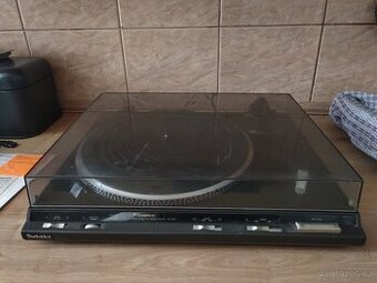 Gramofon Technics SL-BD3
