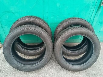 235/55 r19