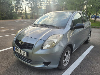 Toyota Yaris 1.0 VVT-i, 2009, 122tkm, 2. majitel, STK 5/2027