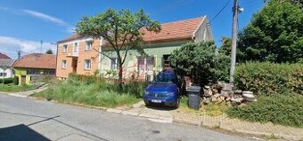 Prodej domu 2+1 k rekonstrukci v Popovicích u Uherského Hrad