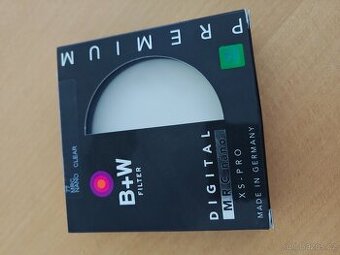 B+W MRC Nano XS Pro Clear 77mm