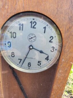 Hodiny. - 1