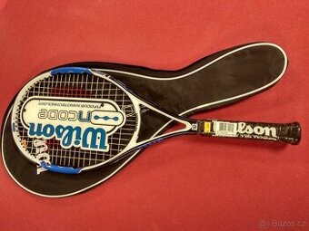 - NOVÁ – Tenisová raketa na tenis Wilson WRT5885004