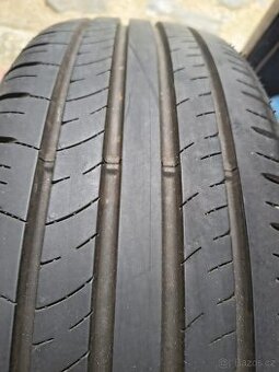 Dunlop Enasave EC300+ 215/60 R17 96H
