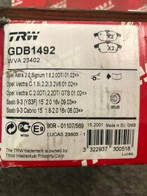 Opel Saab přední brzdové destičky