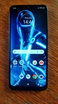 Motorola E7, pěkný stav