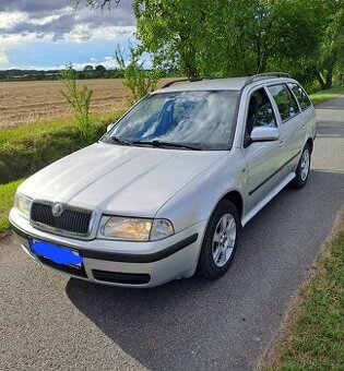 Škoda octavia 1.9TDI 66kw r2001 najeto 290000t.km