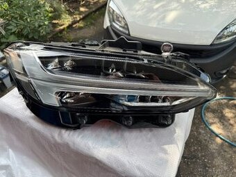VOLVO V90 S90 FULL LED 31655729