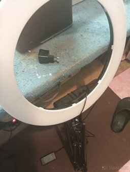 Stativ včetně "selfie" světla 45cm