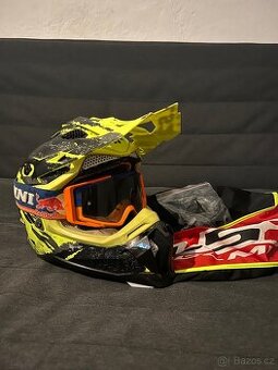 Motokros helma