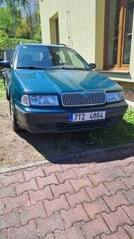 Škoda Octavia kombi1 Edition