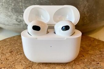  Apple AirPods 3, MagSafe nabíjení, jako nové