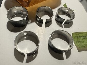 Volha Gaz Uaz,pouzdra uložení vačkové hřídele, nové originál