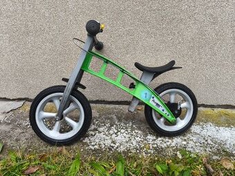 dětské odrážedlo First bike