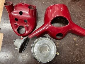 Vrchní a spodní maska, tachometr, prední svetlo, ULOŽENKA