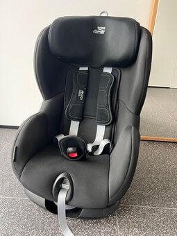 Autosedacka Britax romer trifix2 i-size 9-22 kg