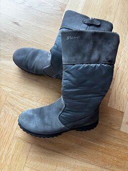 Kozačky, sněhule Primigi vel. 38