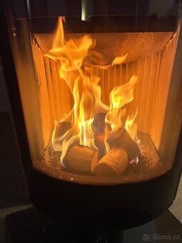 🔥 Brikety „puky“ ze smrku a borovice