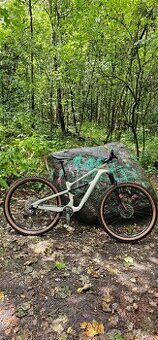 celoodpružené kolo CANNONDALE HABIT CARBON LT 1