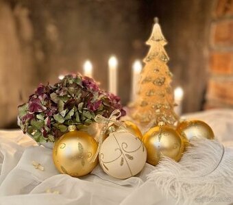 Vánoční skleněná ozdoba baňka Koule Smetanová Zlatá